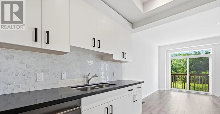74 Valley Trail Place, Hamilton, ON, L8B 2A2 - 11