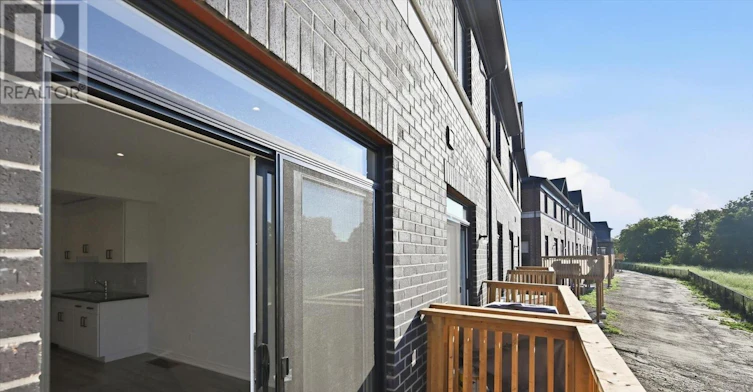 74 Valley Trail Place, Hamilton, ON, L8B 2A2 - 17