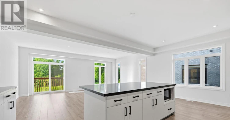 74 Valley Trail Place, Hamilton, ON, L8B 2A2 - 10