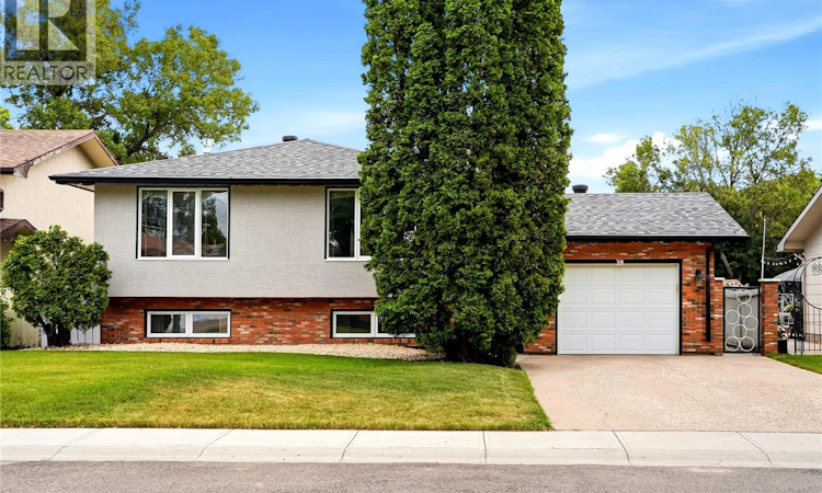 39 Hayes Crescent