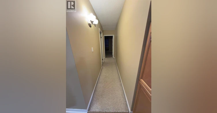2402-380 Pelissier Street, Windsor, ON, N9A 6V7 - 2