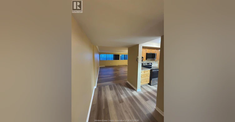 2402-380 Pelissier Street, Windsor, ON, N9A 6V7 - 6