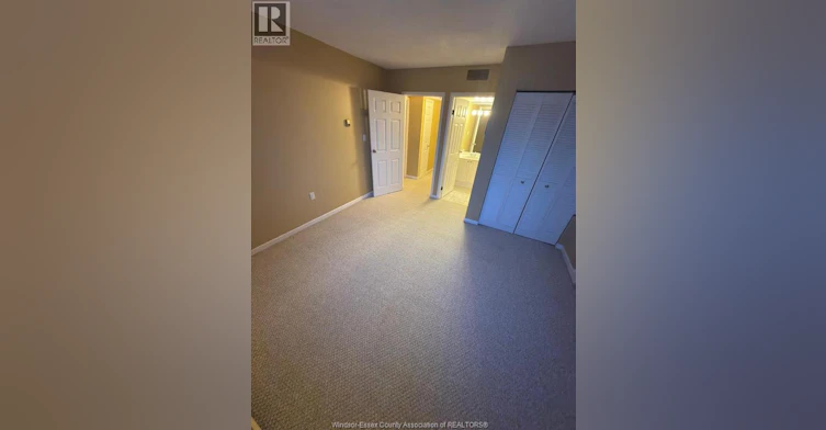 2402-380 Pelissier Street, Windsor, ON, N9A 6V7 - 10