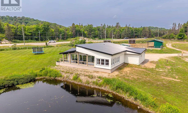 264 Macintyre Road