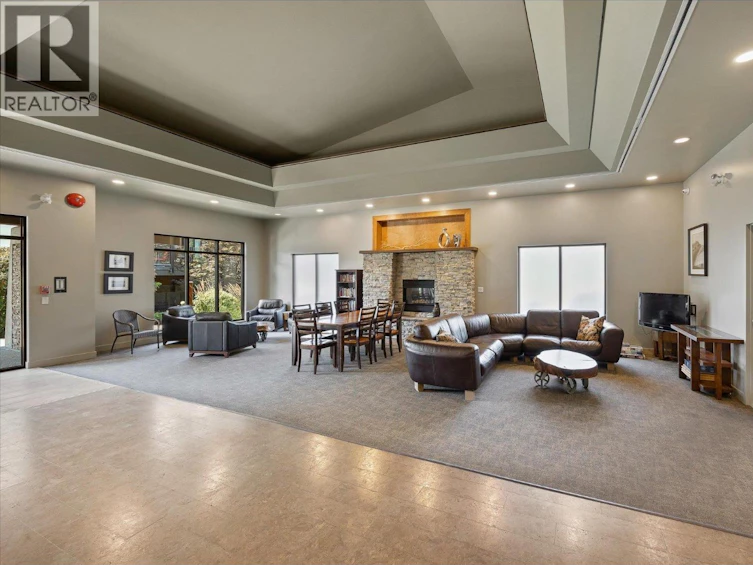 206-4380 Lakeshore Road, Kelowna, BC, V1W 5N3 - 38