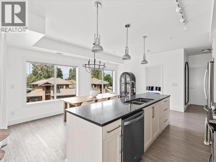 206-4380 Lakeshore Road, Kelowna, BC, V1W 5N3 - 12