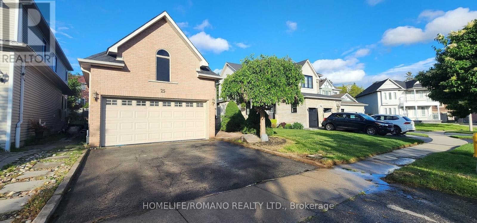 25 Bedell Crescent, Whitby, ON, L1R 2N8