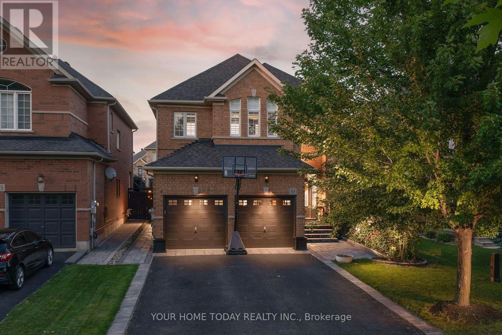 11 Orchid Avenue, Halton Hills, ON, L7G 6L7