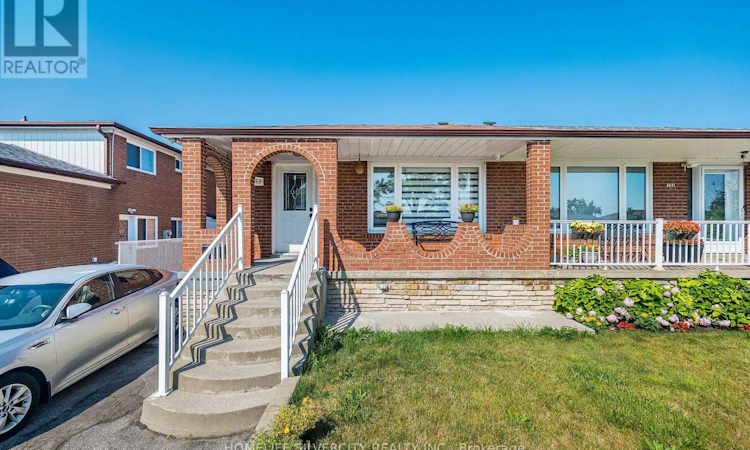 3669 Corliss Crescent