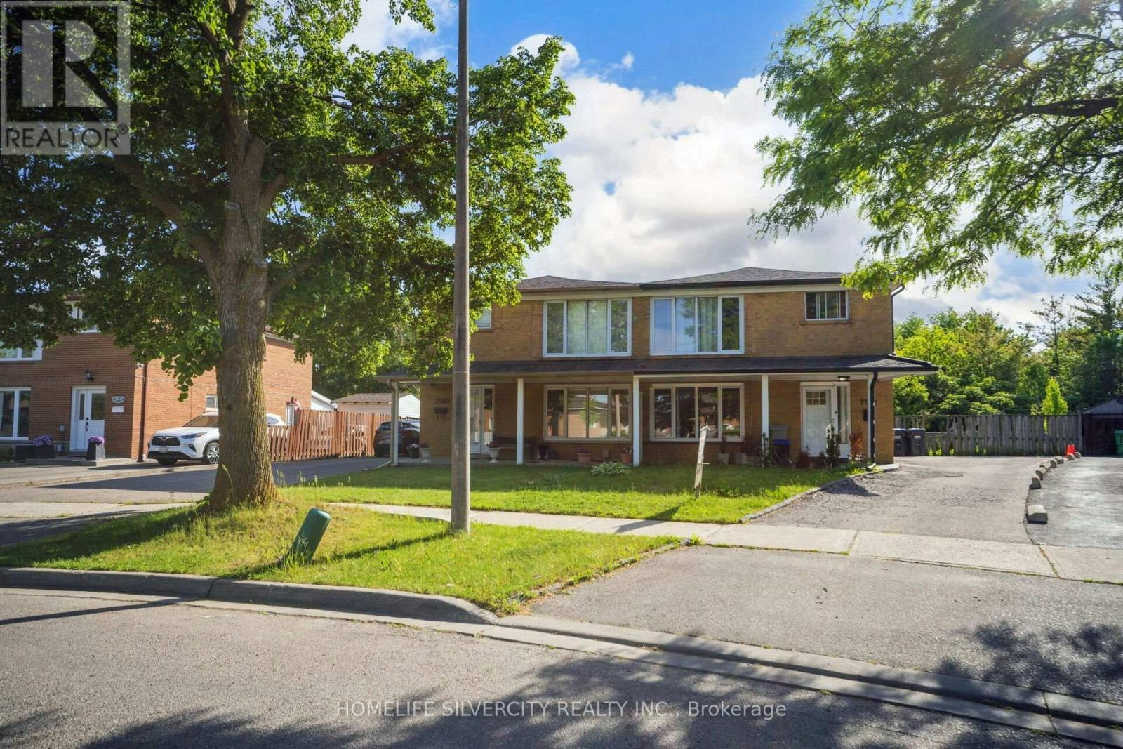7582 Discus Crescent, Mississauga, ON, L4T 2V3