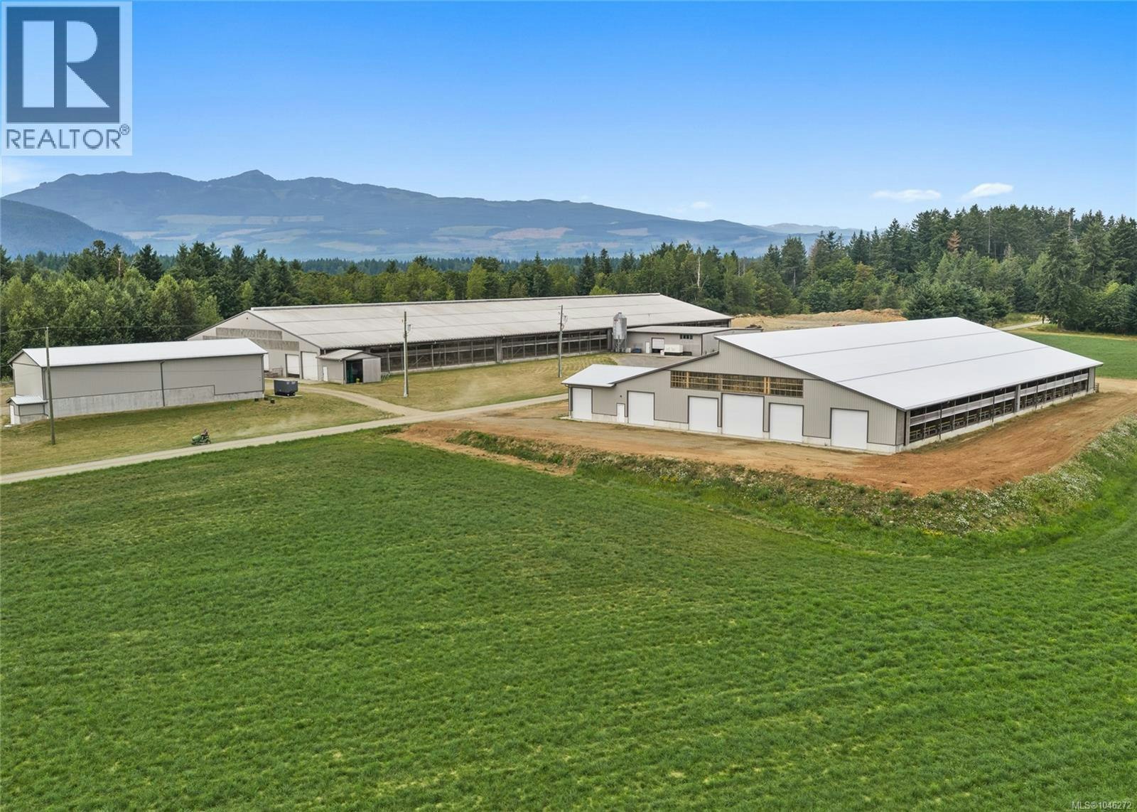 2400 Ployart Road, Black Creek, BC, V9J 1H8 - 3