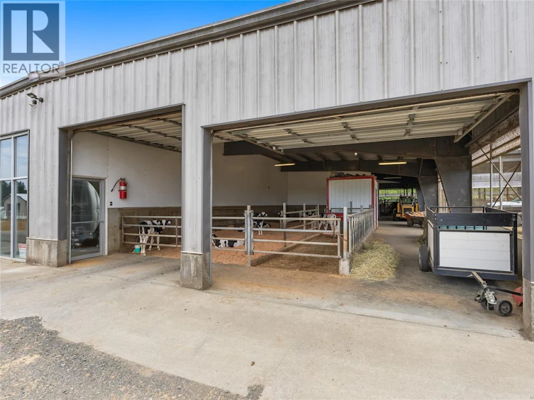 2400 Ployart Road, Black Creek, BC, V9J 1H8 - 29