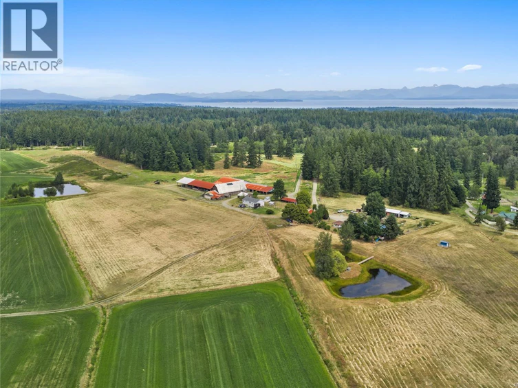 2400 Ployart Road, Black Creek, BC, V9J 1H8 - 38