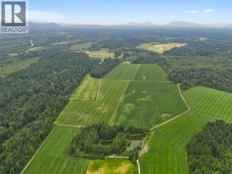 2400 Ployart Road, Black Creek, BC, V9J 1H8 - 43