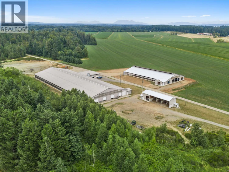 2400 Ployart Road, Black Creek, BC, V9J 1H8 - 20