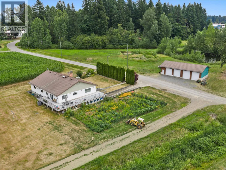 2400 Ployart Road, Black Creek, BC, V9J 1H8 - 16