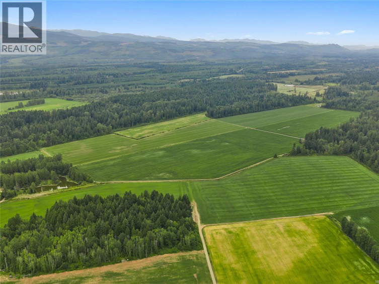 2400 Ployart Road, Black Creek, BC, V9J 1H8 - 44