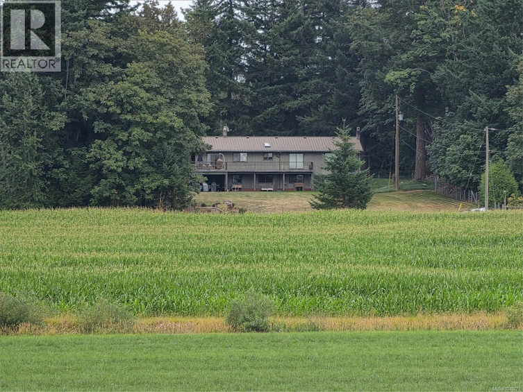 2400 Ployart Road, Black Creek, BC, V9J 1H8 - 12