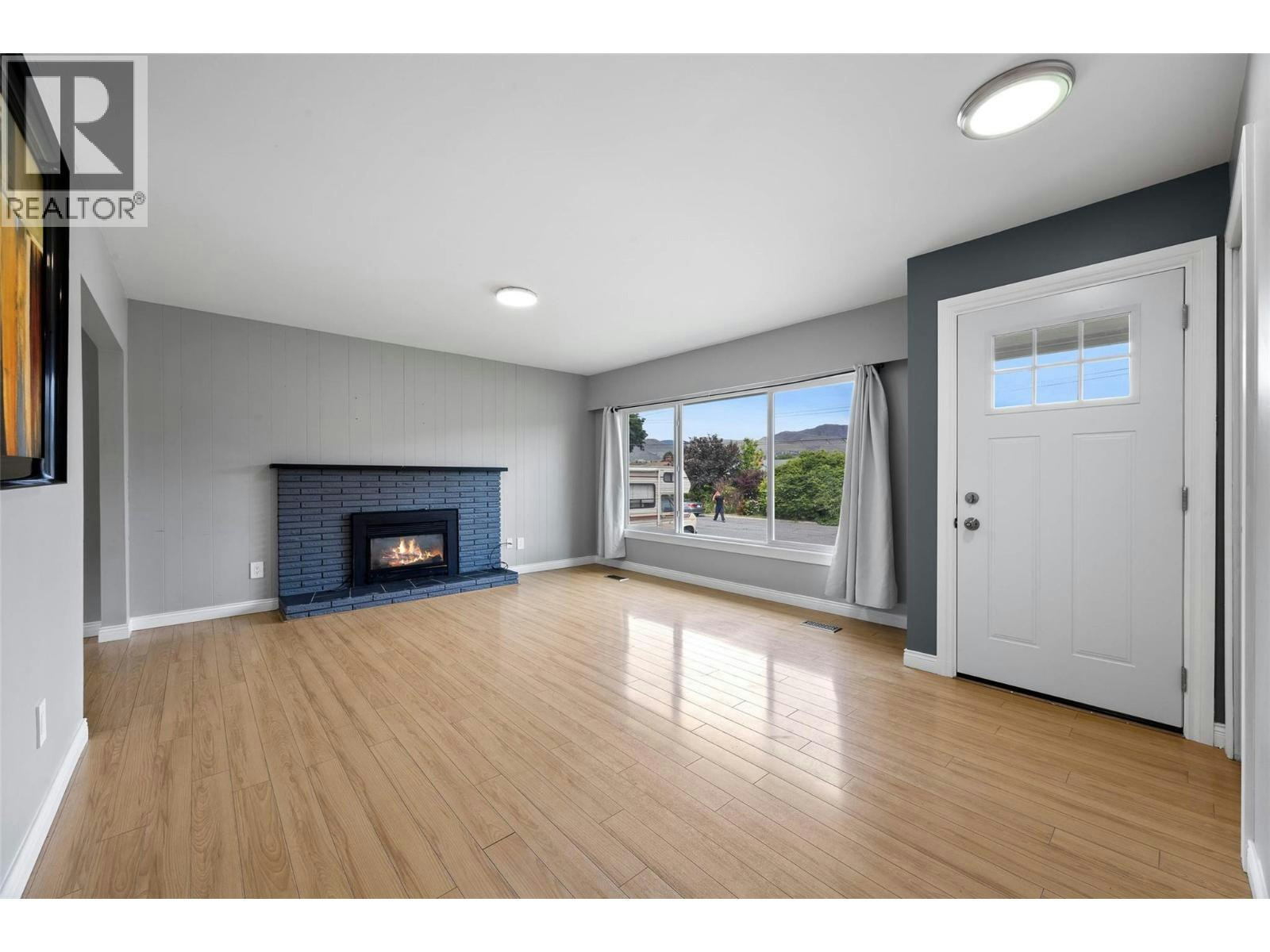 631 Brandon Avenue, Kamloops, BC, V2B 1N5 - 9