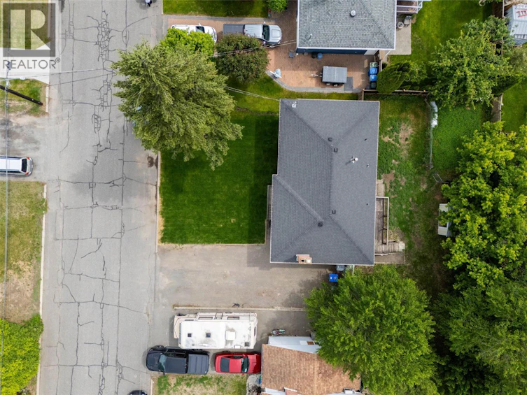 631 Brandon Avenue, Kamloops, BC, V2B 1N5 - 42