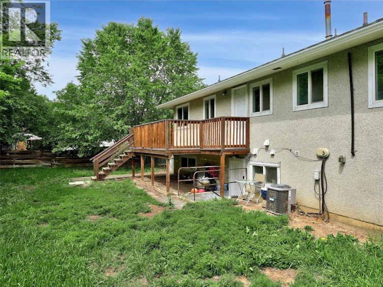 631 Brandon Avenue, Kamloops, BC, V2B 1N5 - 25