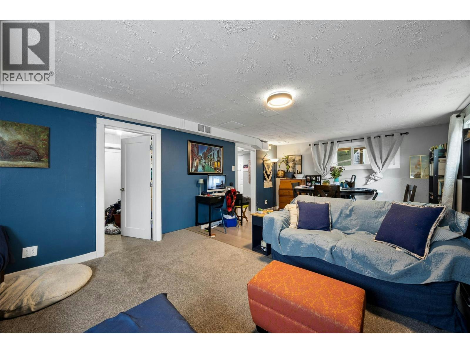 631 Brandon Avenue, Kamloops, BC, V2B 1N5 - 31