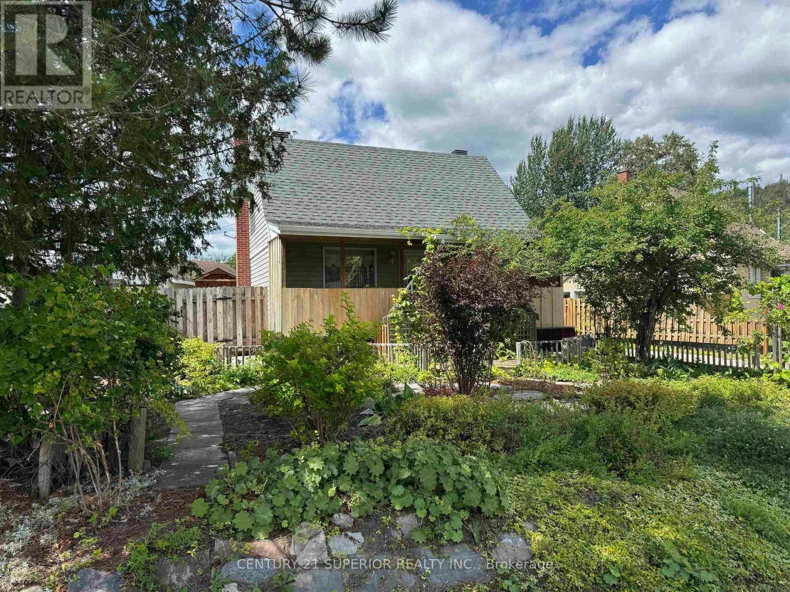 20 Heron Drive, Manitouwadge, ON, P0T 2C0