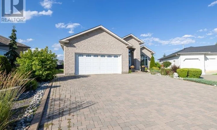 132 Wolverine Crescent