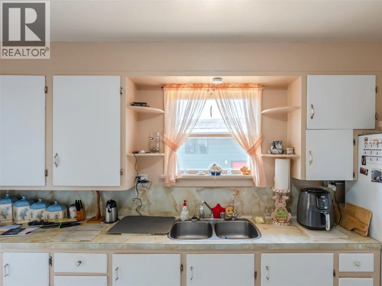 6802 89th Street, Osoyoos, BC, V0H 1V1 - 19