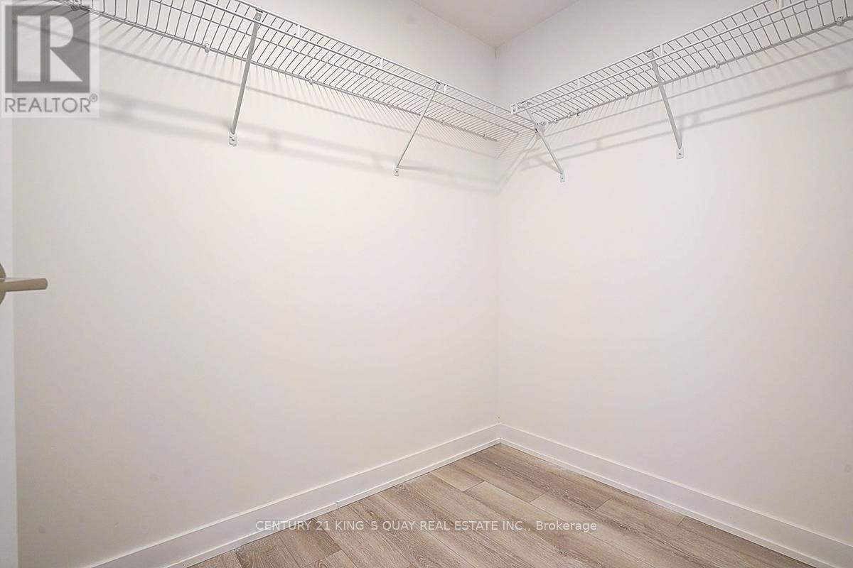 722-121 St Patrick Street, Toronto, ON, M5T 0B8 - 45