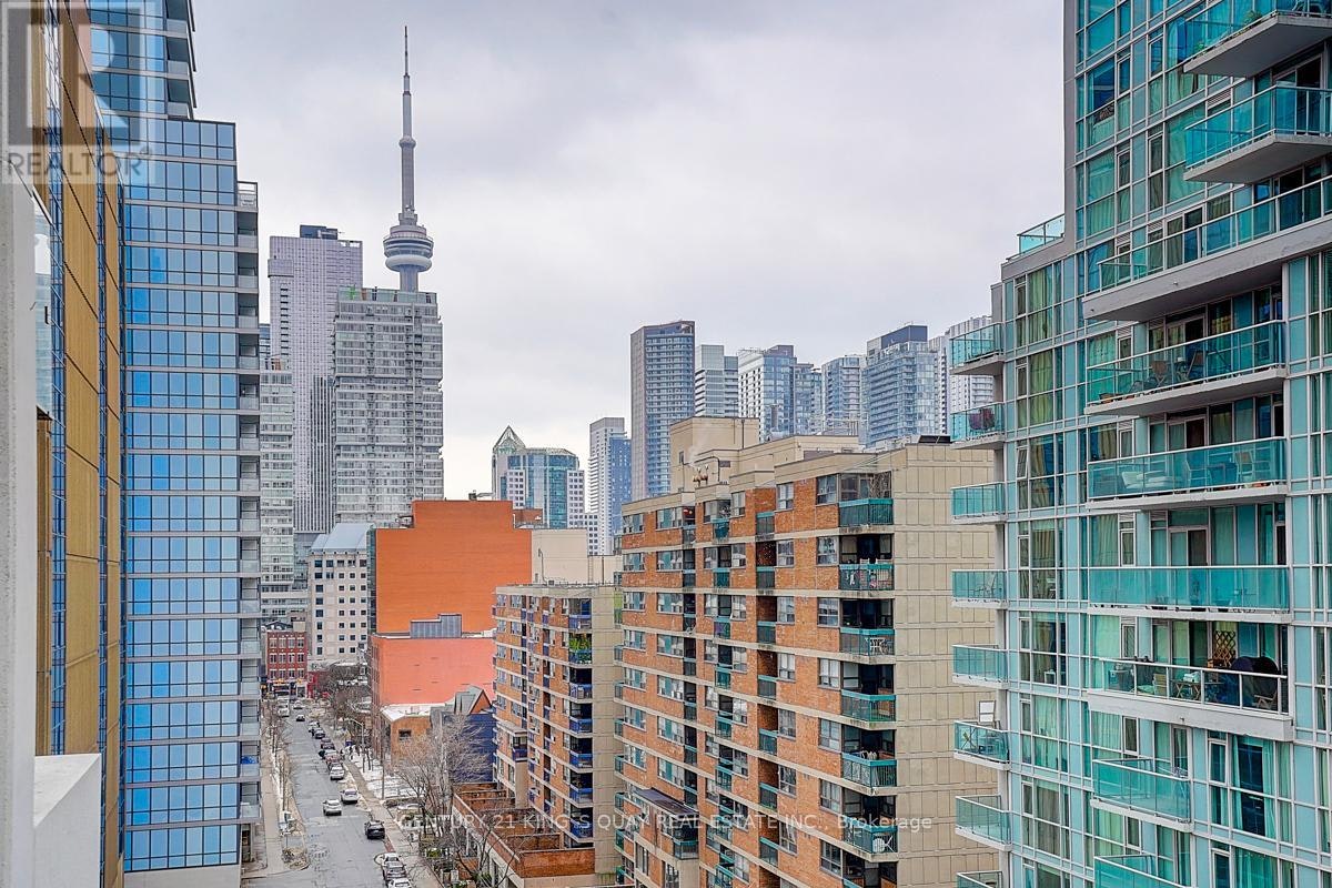 722-121 St Patrick Street, Toronto, ON, M5T 0B8 - 43