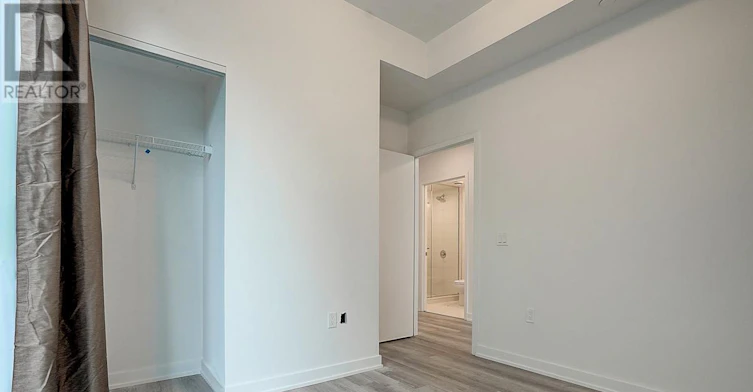 722-121 St Patrick Street, Toronto, ON, M5T 0B8 - 28