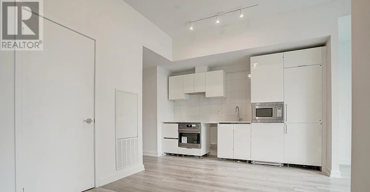 722-121 St Patrick Street, Toronto, ON, M5T 0B8 - 16