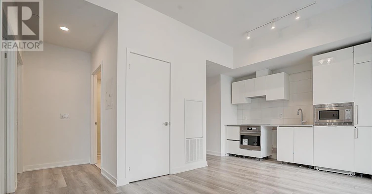 722-121 St Patrick Street, Toronto, ON, M5T 0B8 - 17