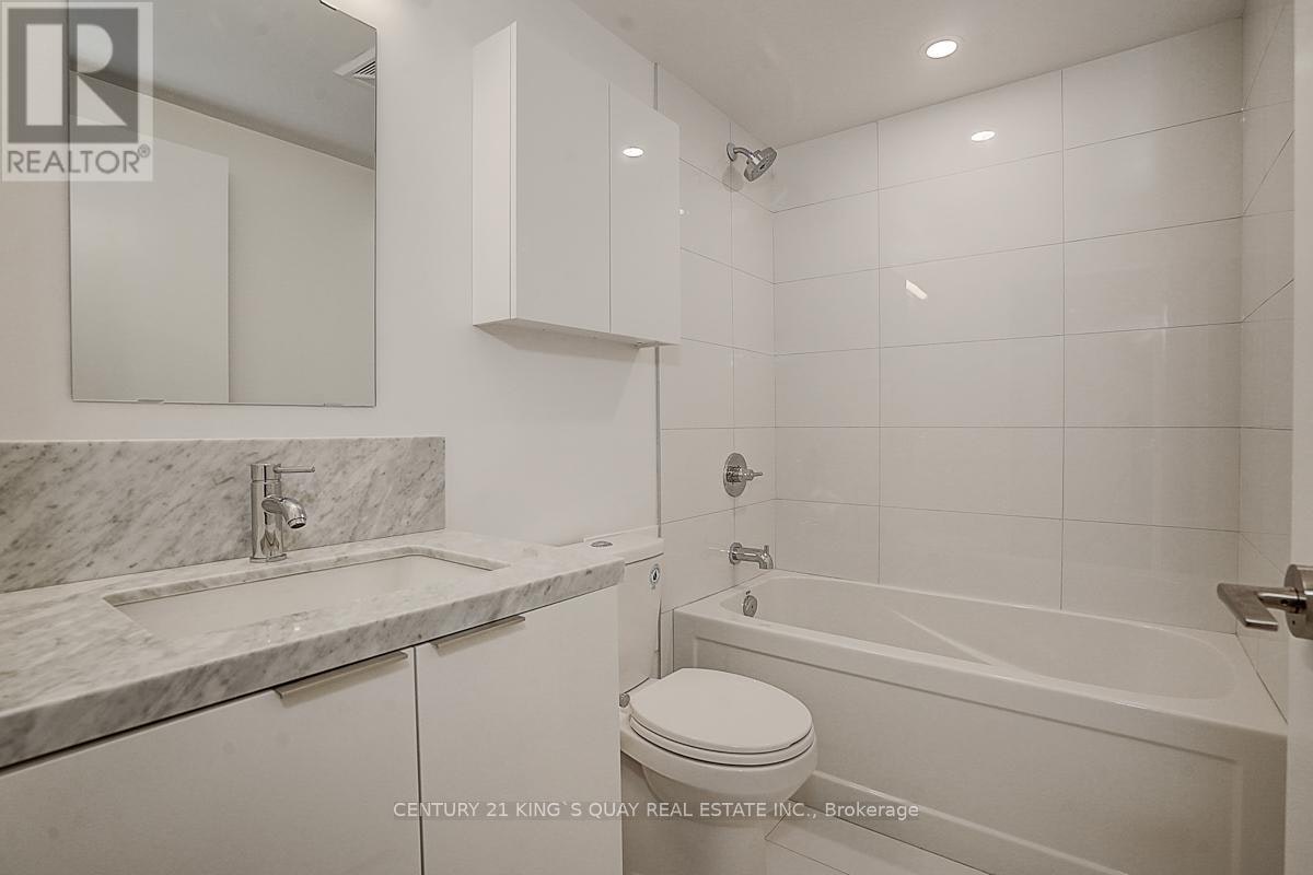 722-121 St Patrick Street, Toronto, ON, M5T 0B8 - 38