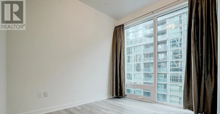 722-121 St Patrick Street, Toronto, ON, M5T 0B8 - 26