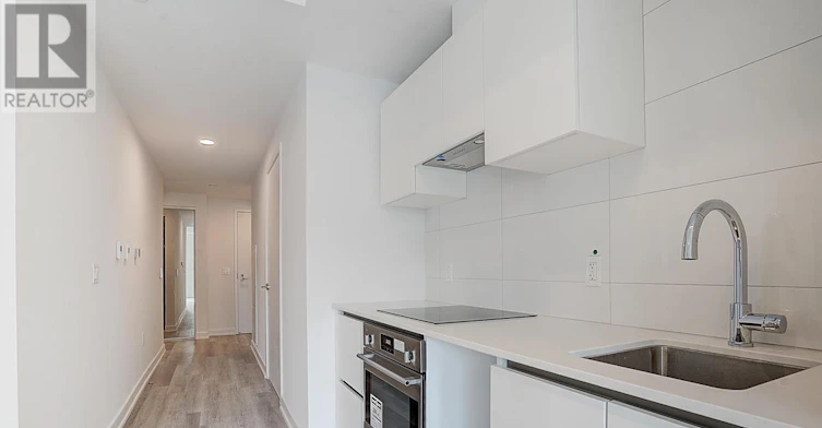 722-121 St Patrick Street, Toronto, ON, M5T 0B8 - 11