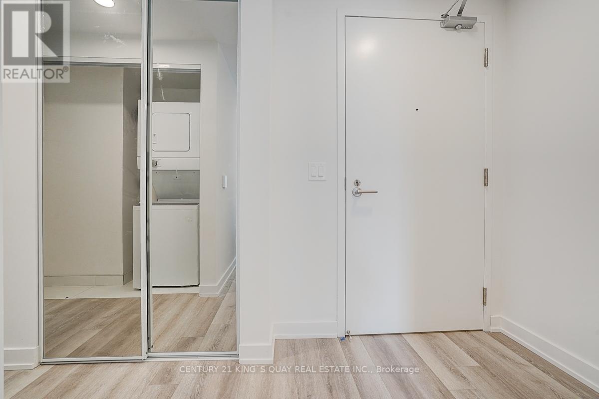 722-121 St Patrick Street, Toronto, ON, M5T 0B8 - 5
