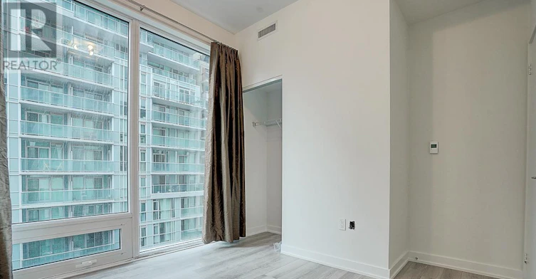 722-121 St Patrick Street, Toronto, ON, M5T 0B8 - 27