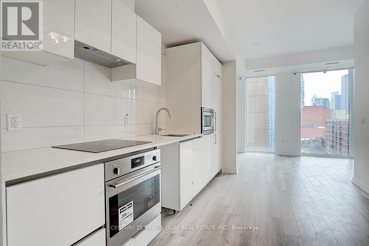 722-121 St Patrick Street, Toronto, ON, M5T 0B8 - 7