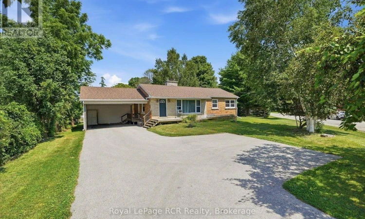 850 11th Street W