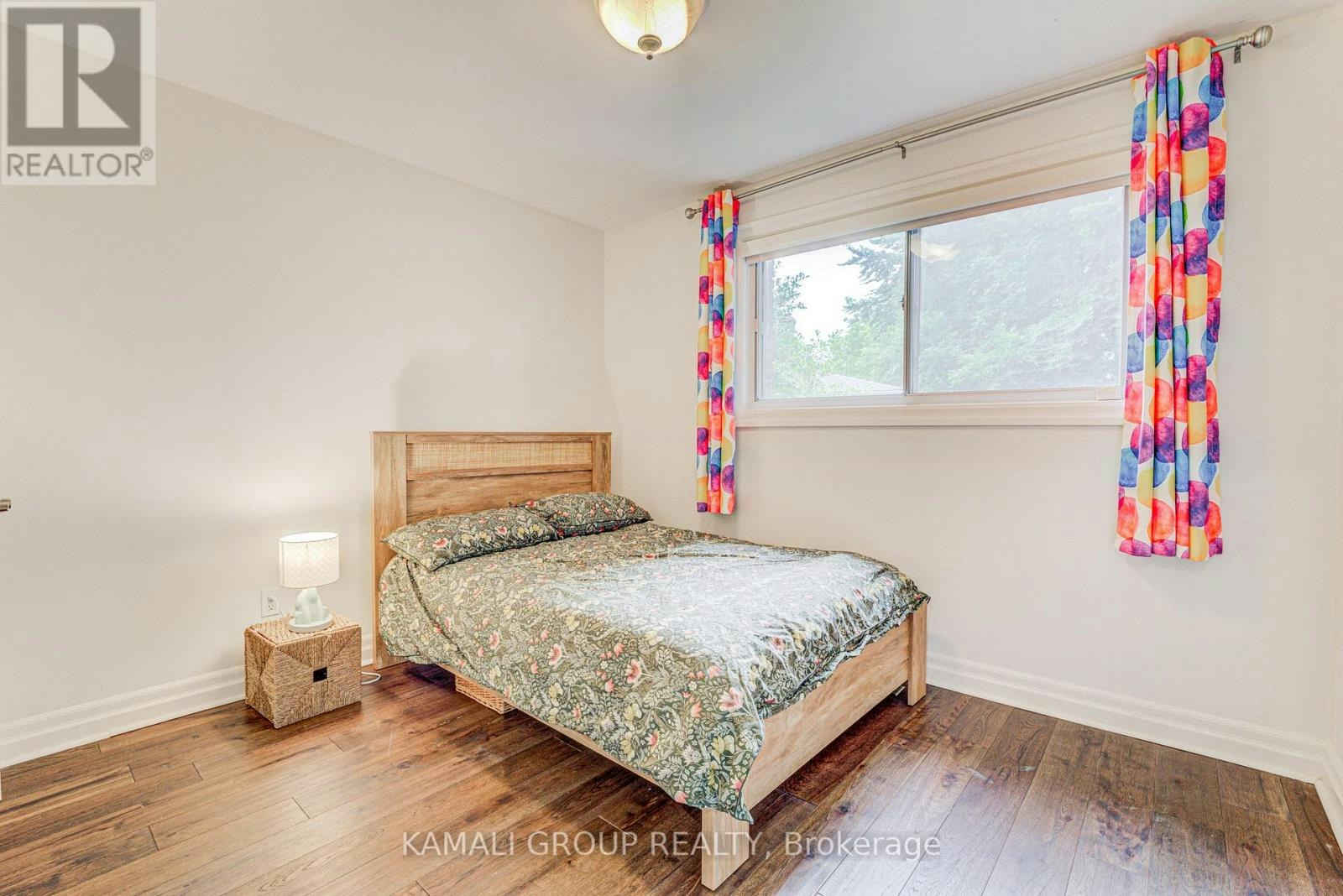5 Caravan Drive, Toronto, ON, M3B 1M9 - 13