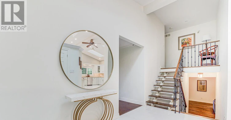 5 Caravan Drive, Toronto, ON, M3B 1M9 - 7