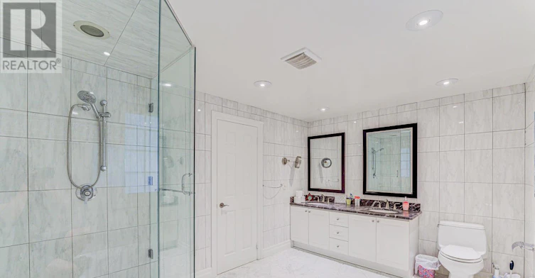5 Caravan Drive, Toronto, ON, M3B 1M9 - 11