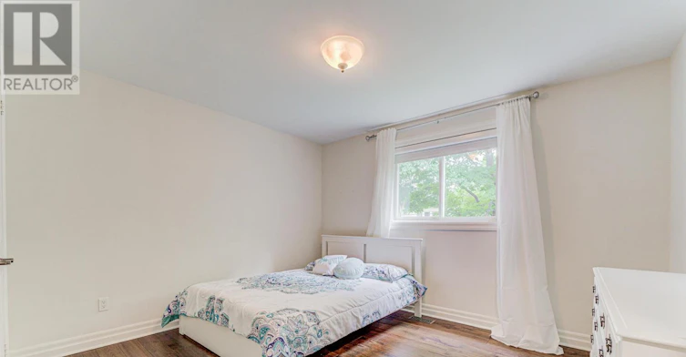 5 Caravan Drive, Toronto, ON, M3B 1M9 - 12