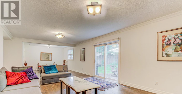 5 Caravan Drive, Toronto, ON, M3B 1M9 - 15