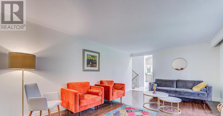 5 Caravan Drive, Toronto, ON, M3B 1M9 - 3