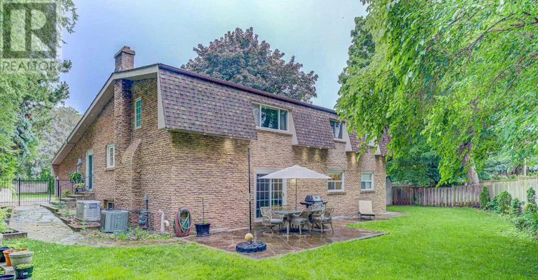 5 Caravan Drive, Toronto, ON, M3B 1M9 - 17