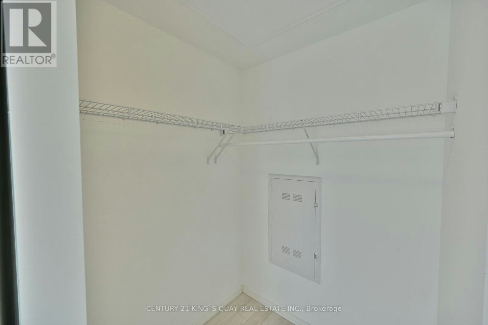 1907-197 Yonge Street, Toronto, ON, M5B 1M4 - 14