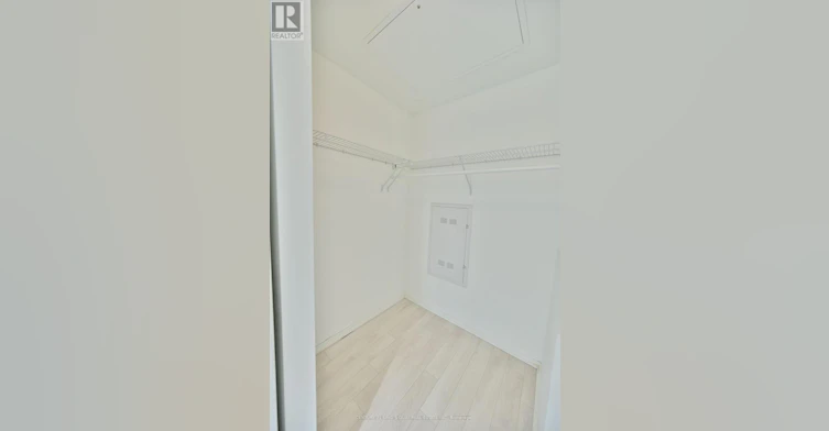 1907-197 Yonge Street, Toronto, ON, M5B 1M4 - 32